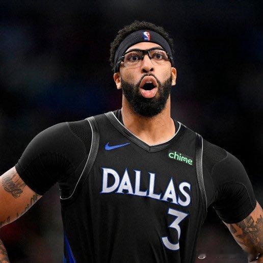 卧槽！！！💥Hanyes：勇士正在考虑探索交易安东尼·戴维斯的可能性。要想让这