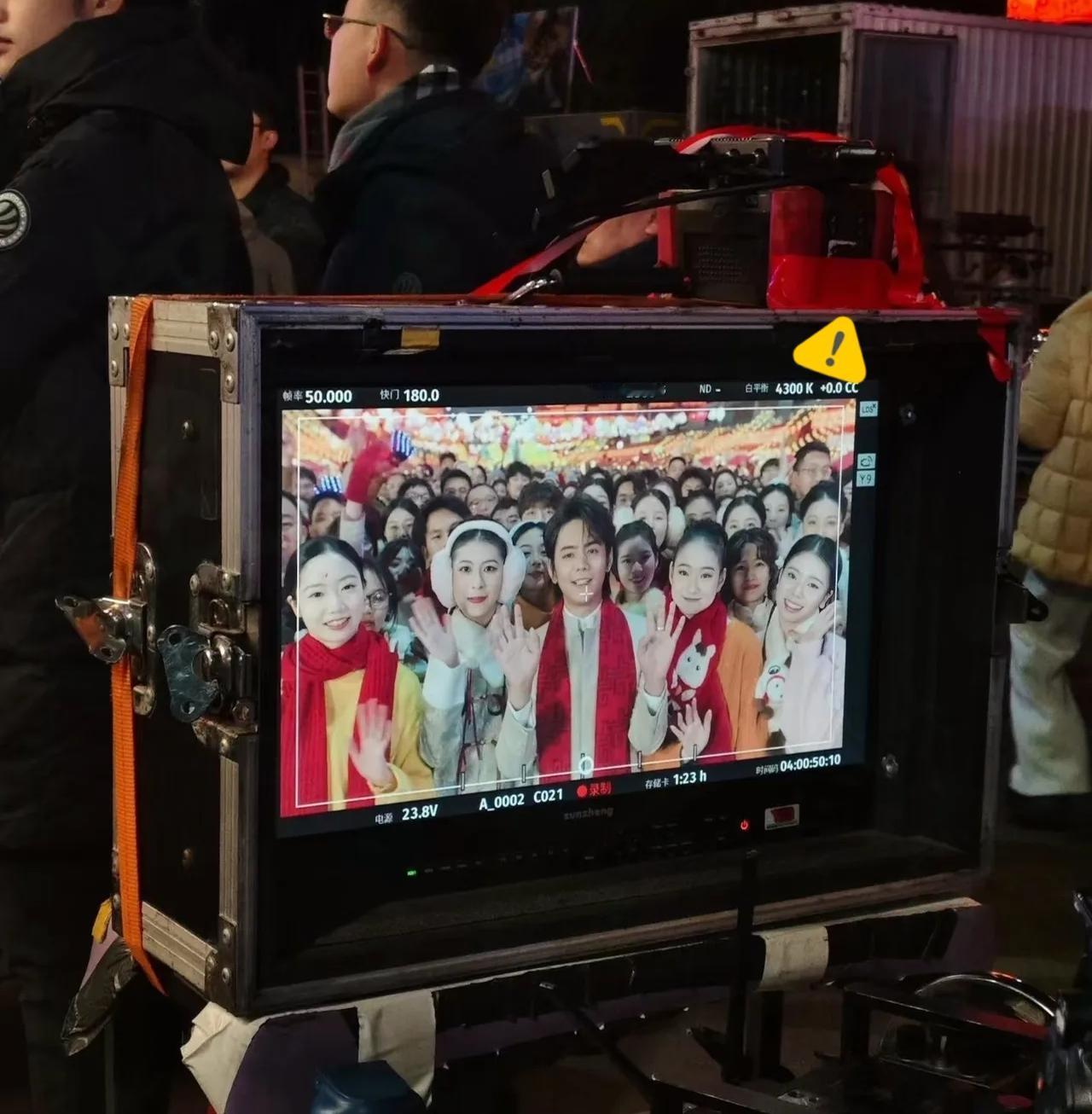 春晚已经说了，2026年最挣钱的行业，不是开店开厂，而是你要把身边的行业都