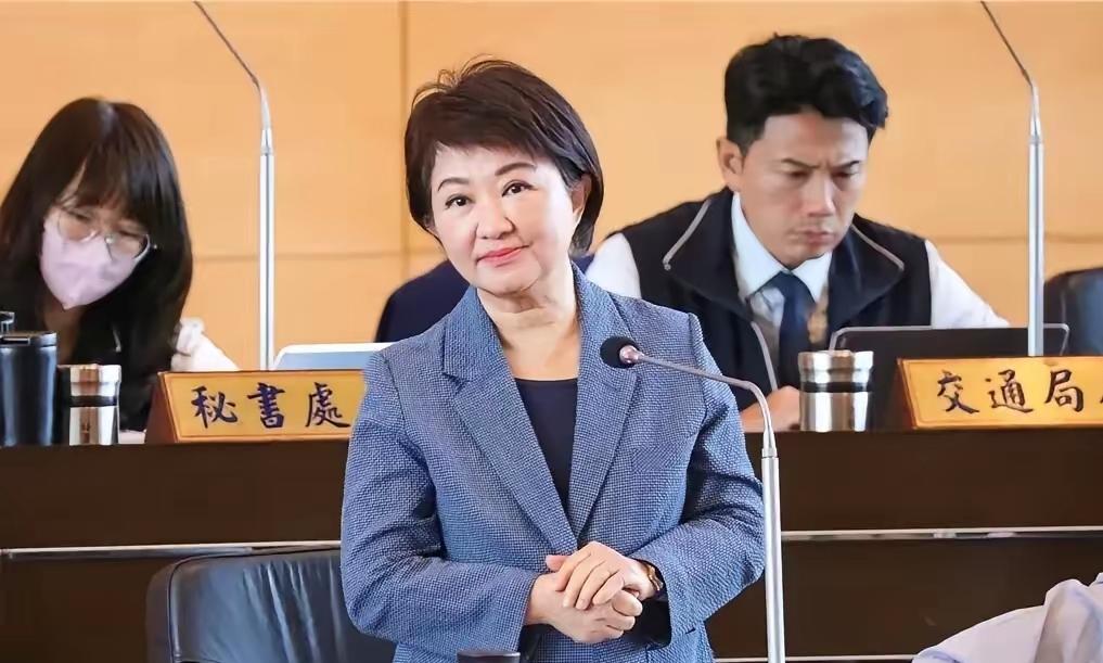卢秀燕基本没戏了！岛内政治的形势已经进入直球对决的时刻了。这种直球对决就是国