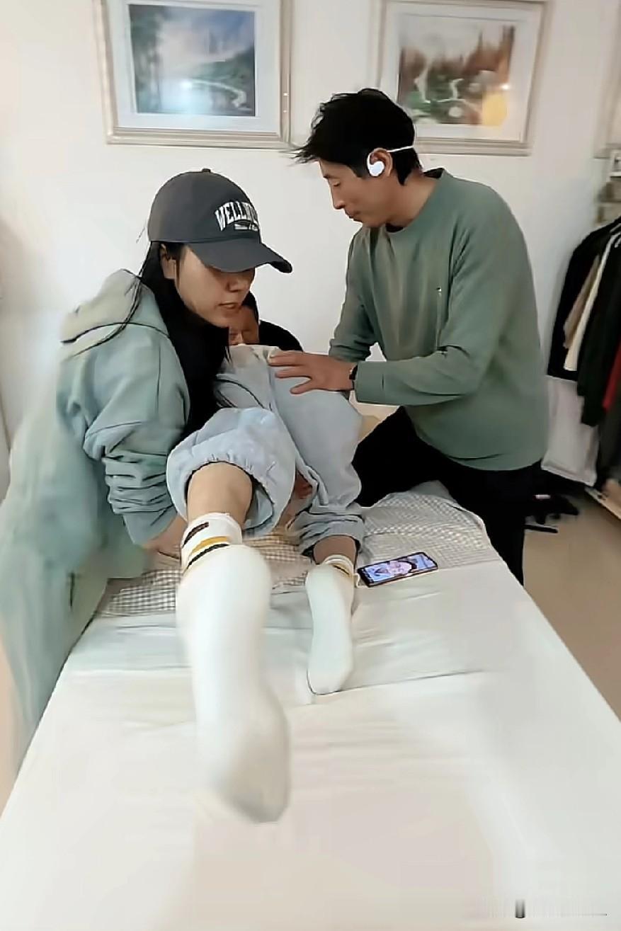彭亚楼能找到刘宁这样的女朋友，真的是祖坟冒青烟了。刘宁为了刺激他苏醒，都快