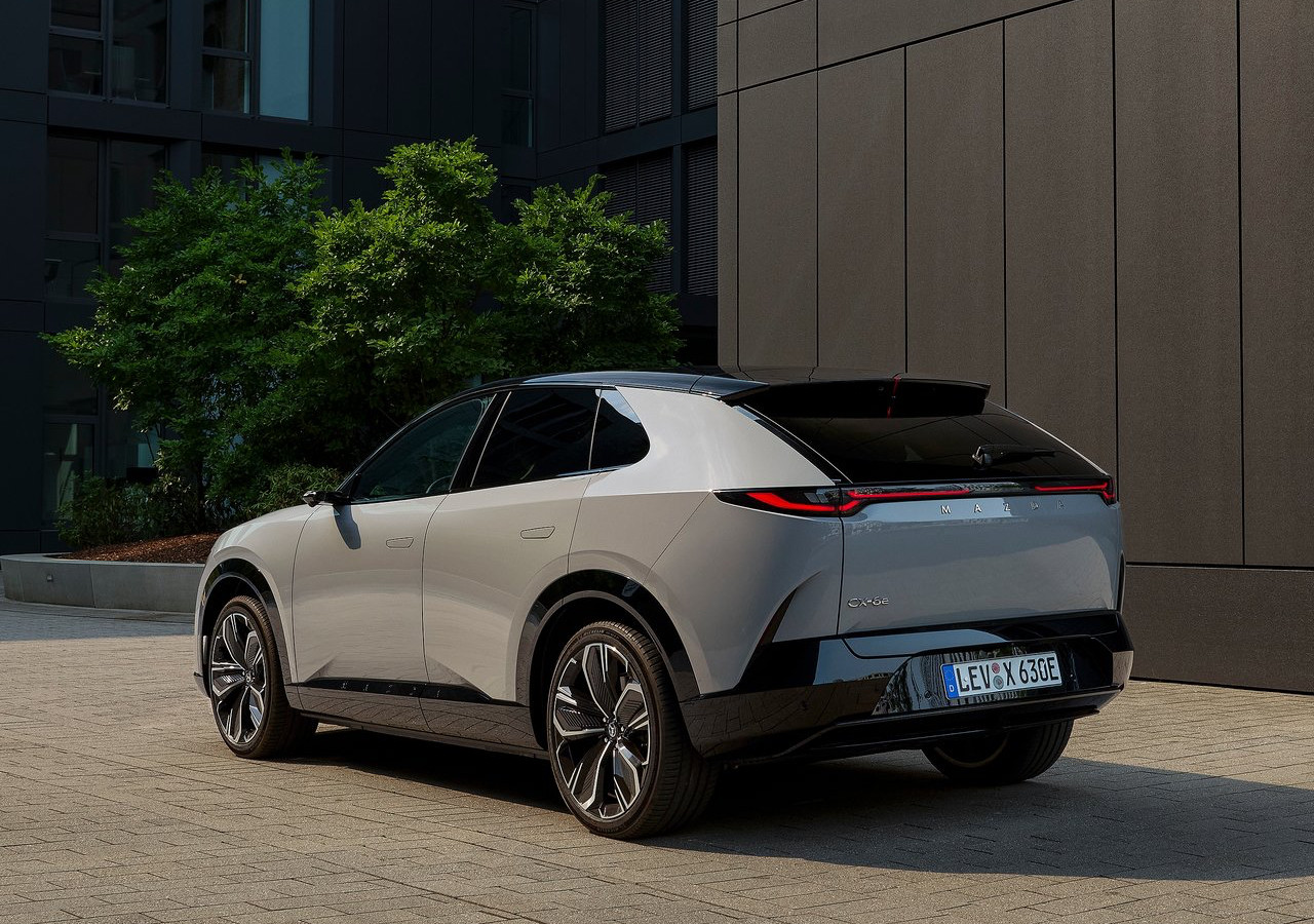 马自达2027MazdaCX‑6e，马自达与长安联合开发的中型纯电SU