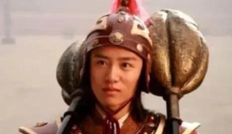 1403年，明朝开国功臣郭英临终前，把儿女叫到身边，语重心长道：“朱元璋杀了那么