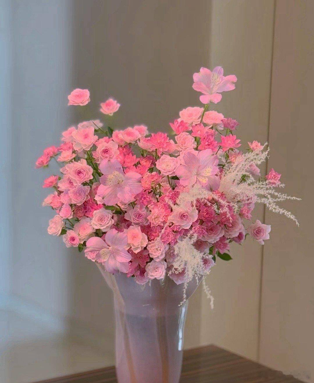 突发缩量1500亿！A股变盘信号拉满，今天这样操作稳了昨天A股上演大反转：上午还