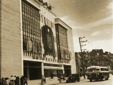 怀念重庆老两路口现在的年轻人，或许根本不知道，重庆两路口曾经是妥妥的重庆第二