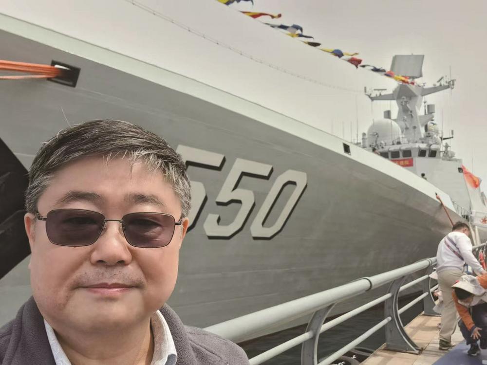 就在刚刚，所谓台“防务部长”顾立雄发布严正声明，4月27日，针对台湾地区海军