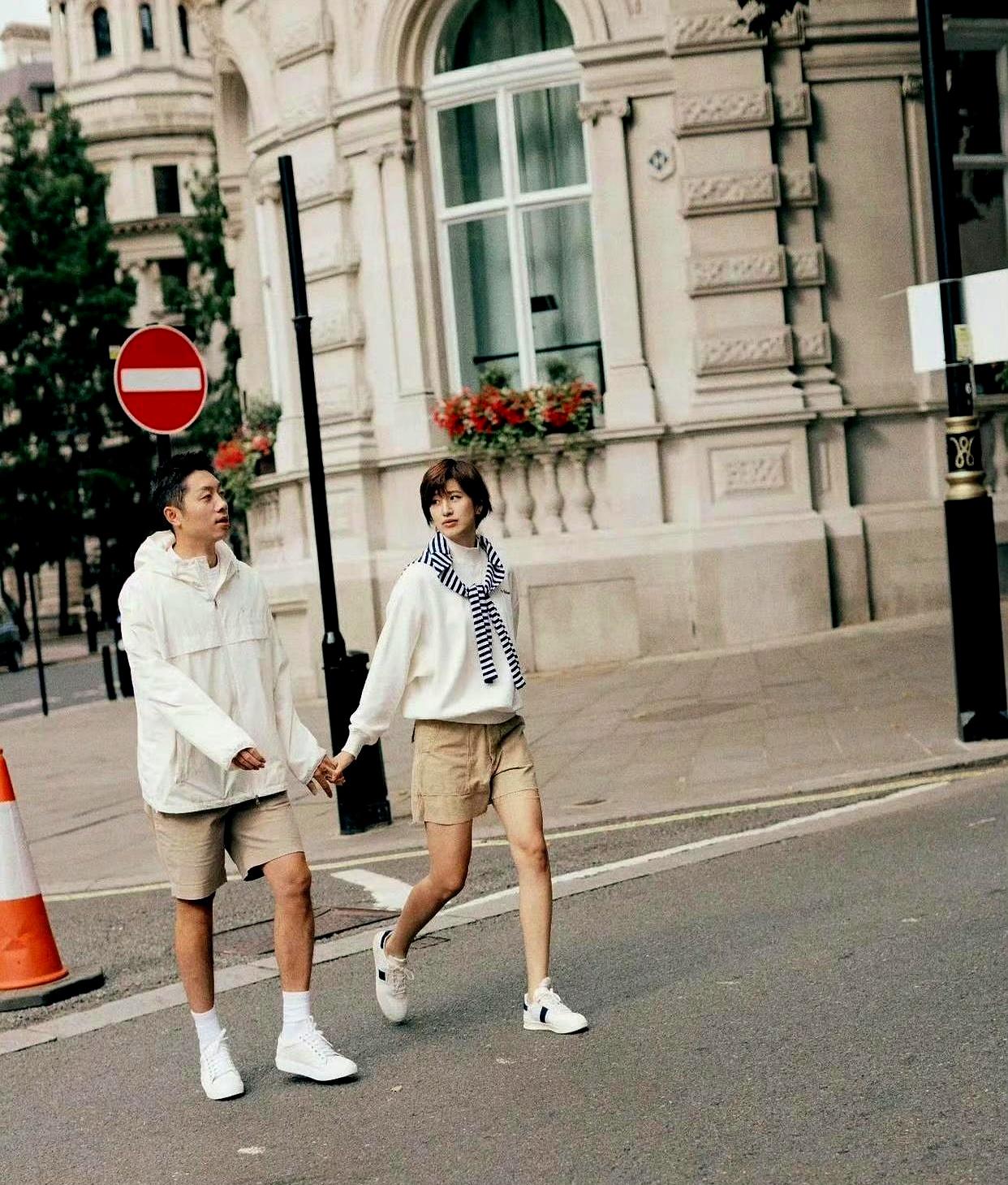 许昕、姚彦这套街拍好好看呀这套街拍里姚彦虽长相不算惊艳，但大长腿、身高优