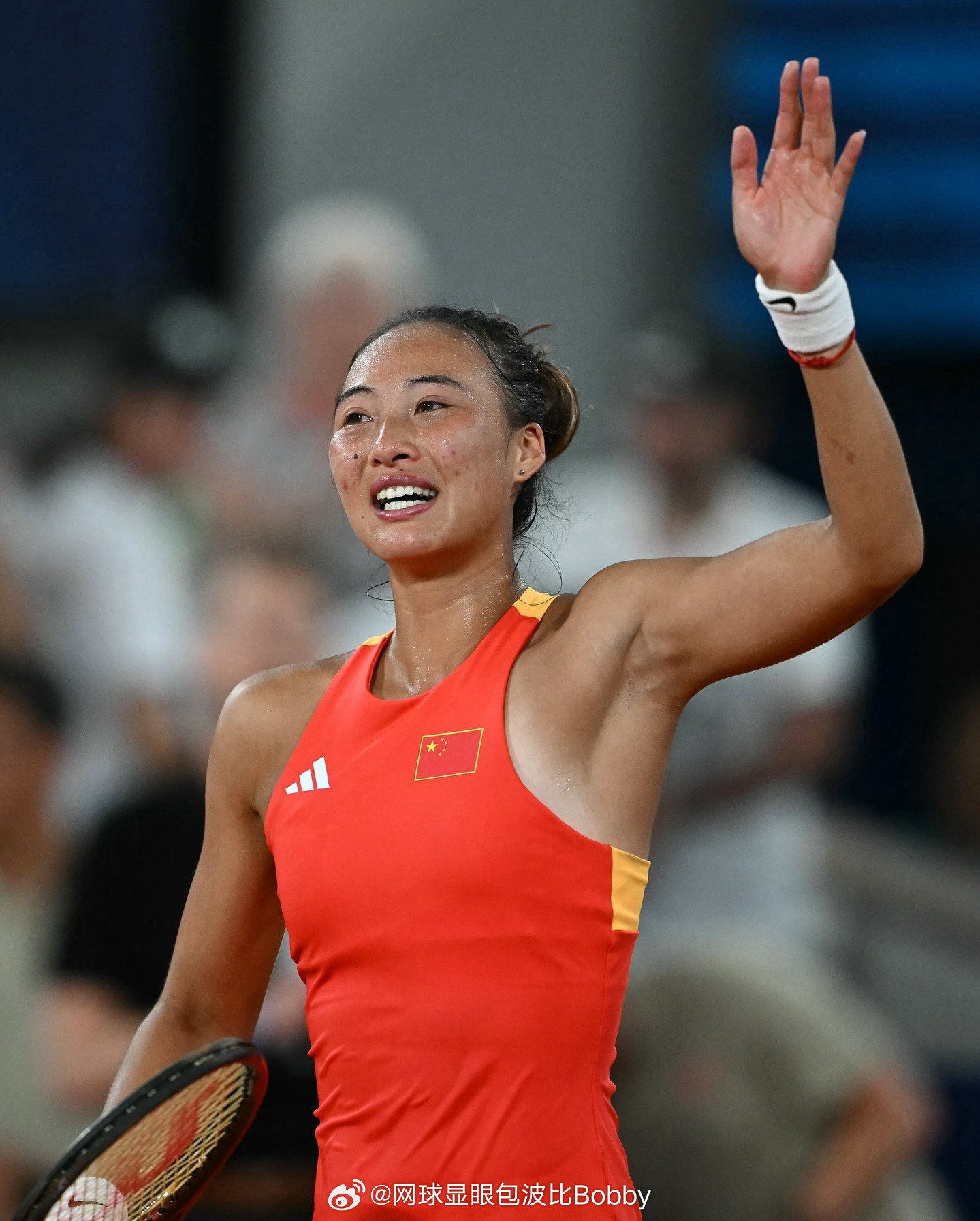 郑钦文缺席澳网后哭了很久心疼“我真的很希望能上场比赛”“事实上，当我和团队共同