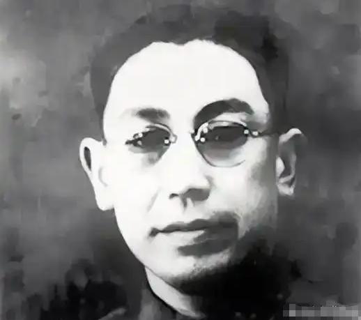 1949年，郭汝瑰起义后才得知，最信赖的参谋长许亚殷竟然是军统潜伏人员，起义之后