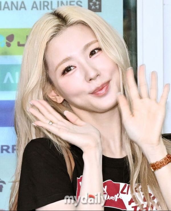 如何评价全球人气垫底的赵美延连最后一个韩国代言也掉了？以后都没法吹韩国top了，