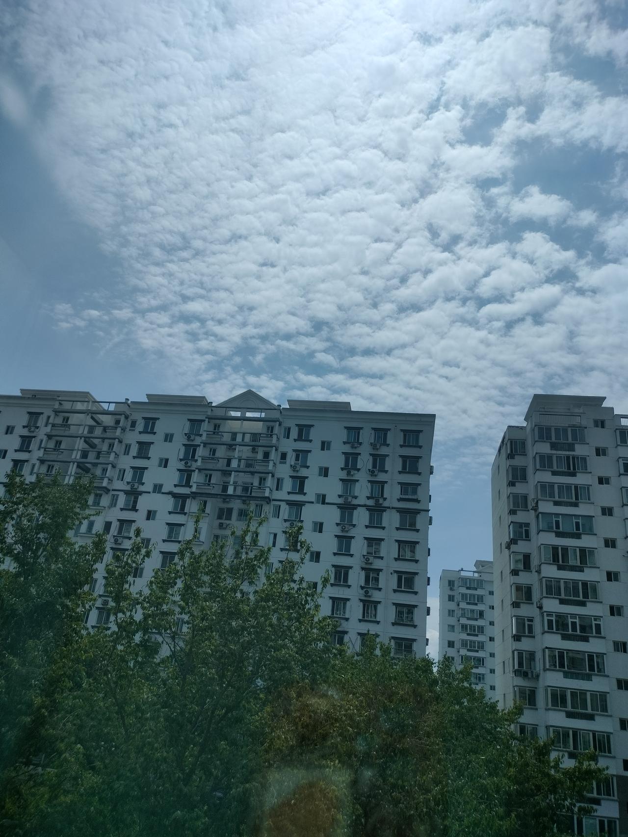 畅谈成语的魅力中国的成语故事，虽然是简单的四个字，但它却一个完整的故事，说明一个
