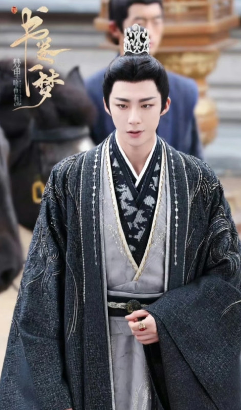 《书卷一梦》下证了为何我开心不起来？据说《书卷一梦》6月底上映，《折腰》的