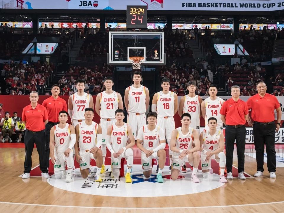 CBA最新消息：据欧洲篮球及选秀专家王健谈到了中国男篮和中国台北男篮的比赛：内线