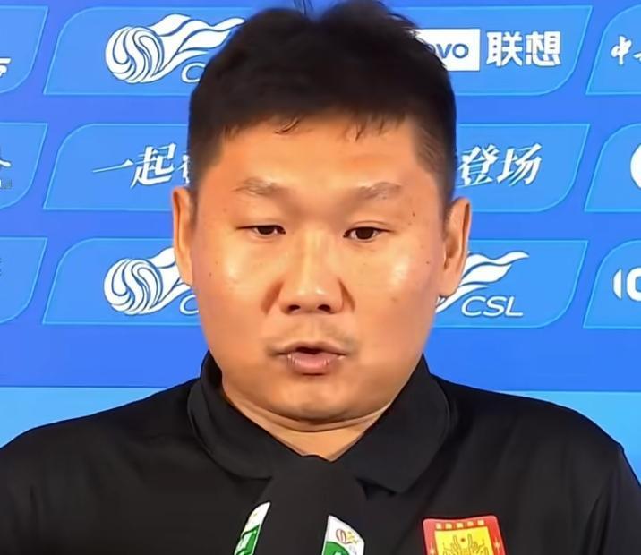 看到刘建业的威风八面，你是否想到了李金羽的黯然神伤，一样的开始，却是不一样的结局