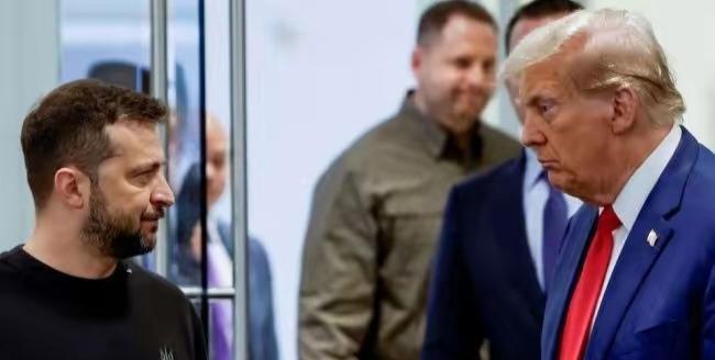 据英国《电讯报》消息称，美国总统已经向乌克兰传达明确信号，即与俄罗斯的任何和平协