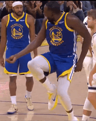 只要自己不尴尬，尴尬的就是别人。请给格林此番表演🎭起个名字！