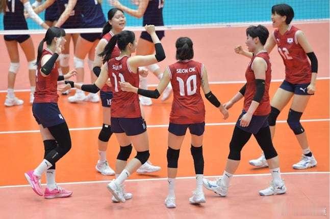 2025年U21女排世锦赛中国女排韩国媒体：韩国U21女排遭遇两连败！在这场与卫