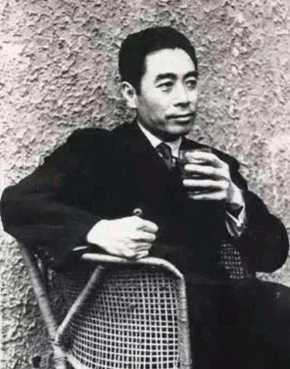 陈布雷女儿女婿被捕后，亲笔写信向蒋介石恳请宽宥，表示愿承受处分并请求放过家人吗