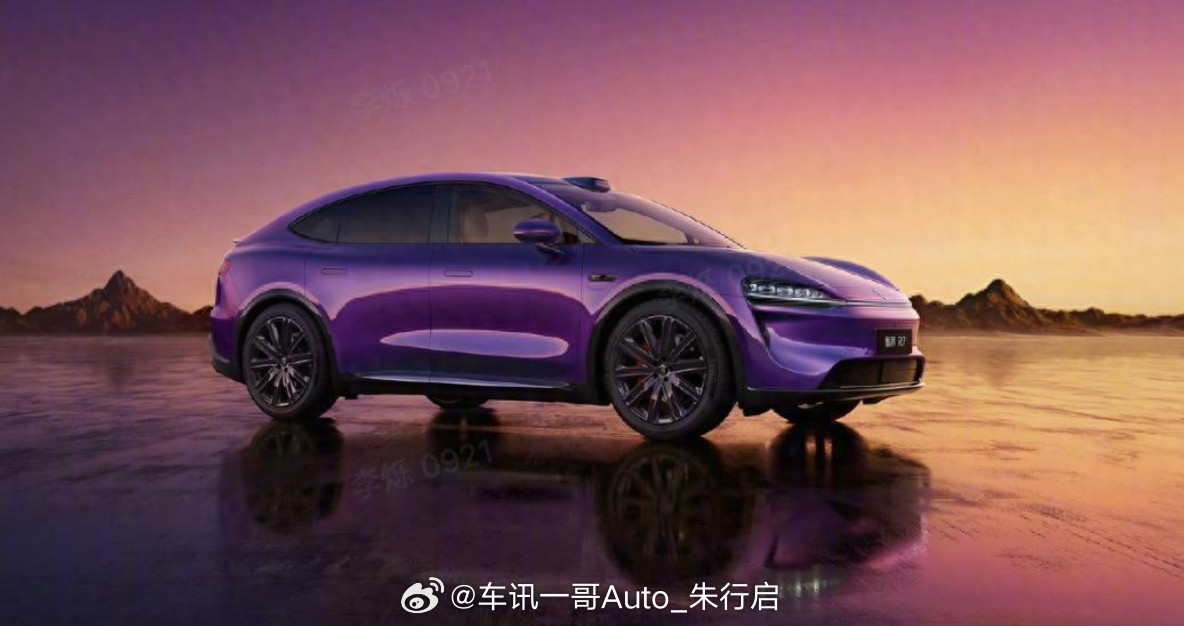 新款智界R7正式上市，定位中大型SUV，25.98万起，新车延续旧款设计，新车使