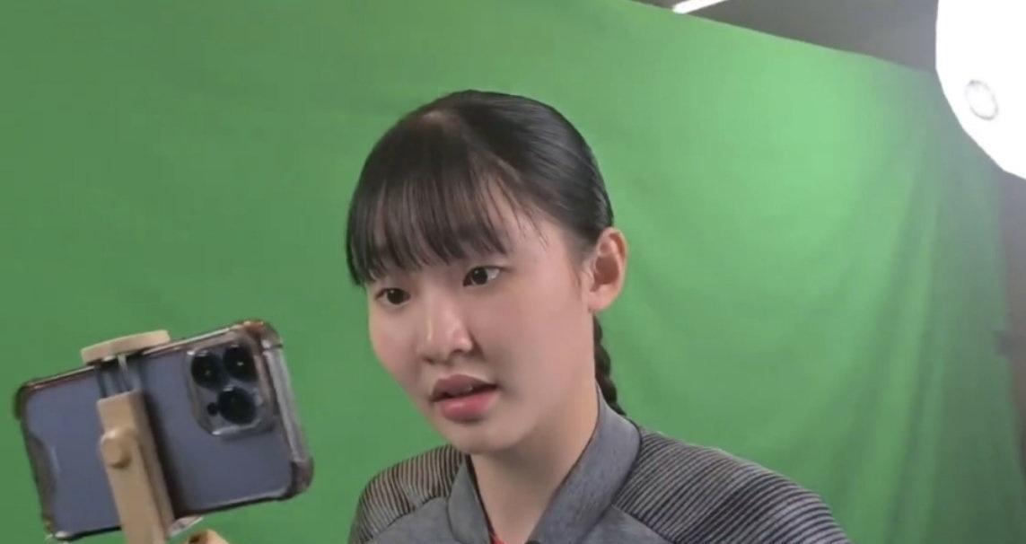张本美和又开心不起来了，跟莎莎抽到一个半区了，躲过了王曼昱，又遇到了更大的BOS