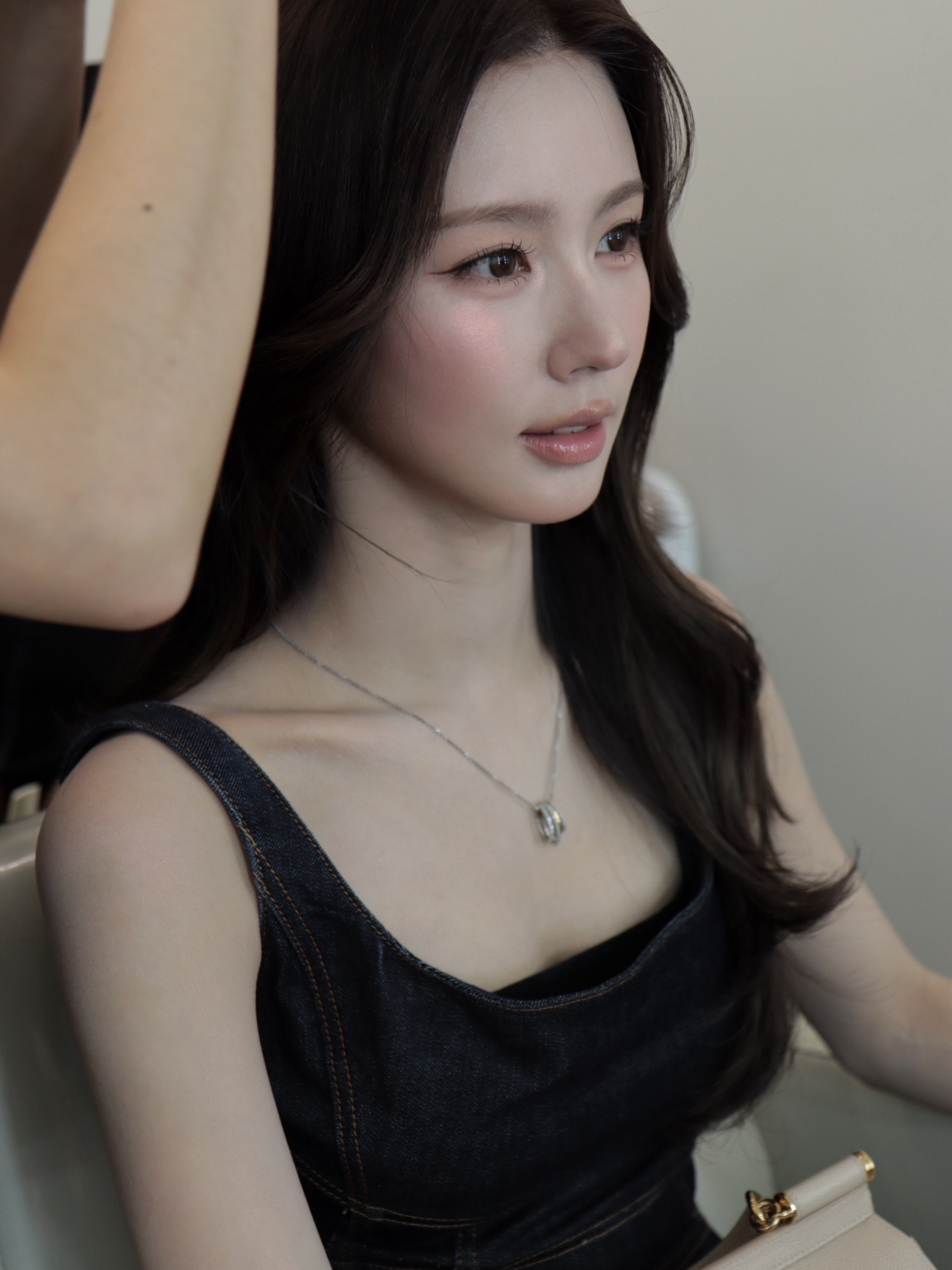 赵美延ins
