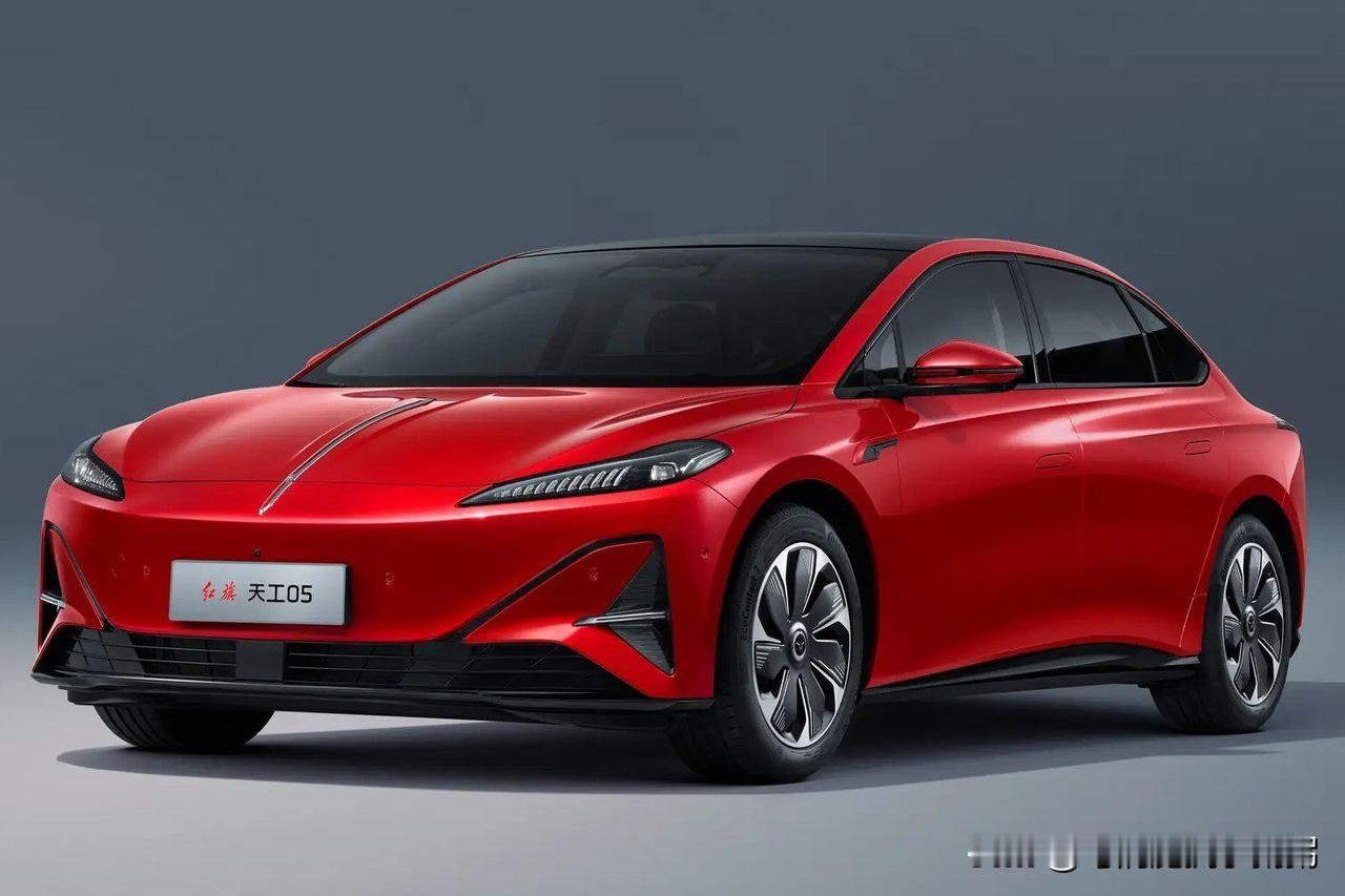 听说现在国产新能源汽车这样选:要面子——买比亚迪要安全——买吉利要省