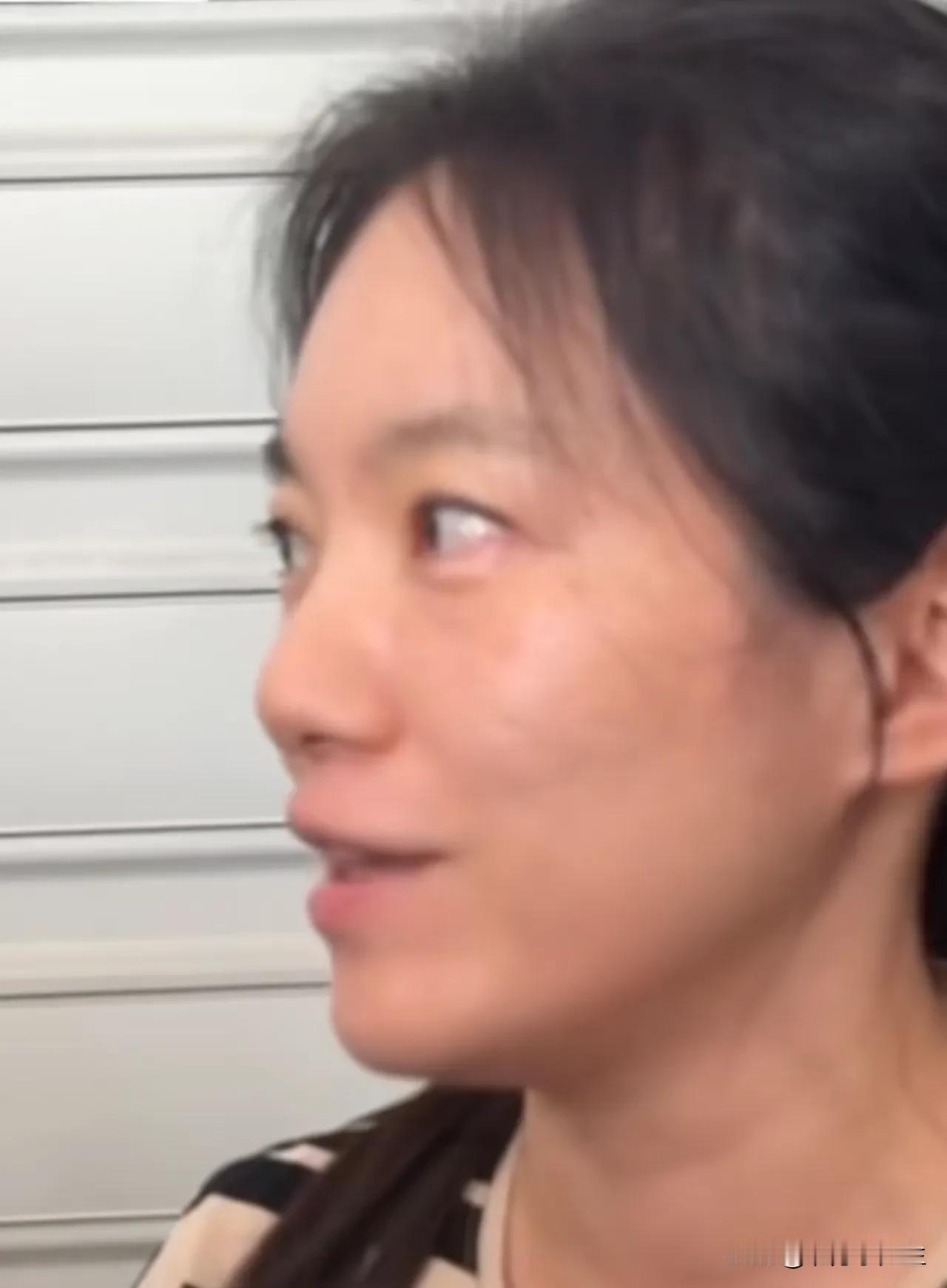 台媒今天采访陈水扁女儿陈幸妤时提问说：“有人说你可以出来竞选立委。”陈幸妤笑着