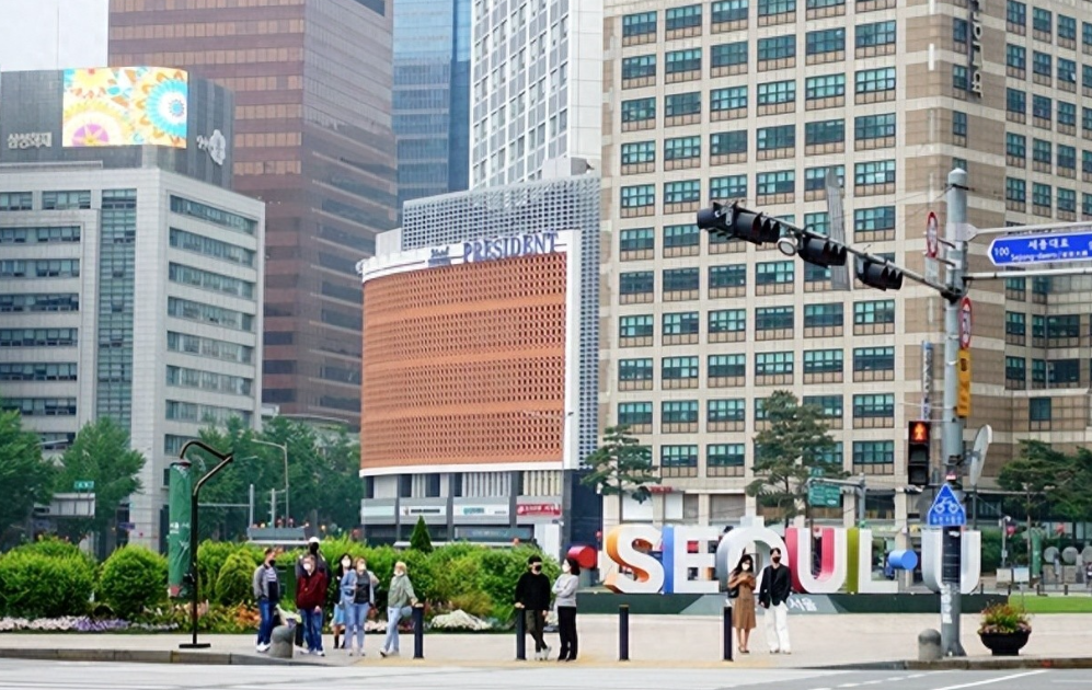 韩国如果不出意外，未来不是退回发展中国家，就是直接自然消亡