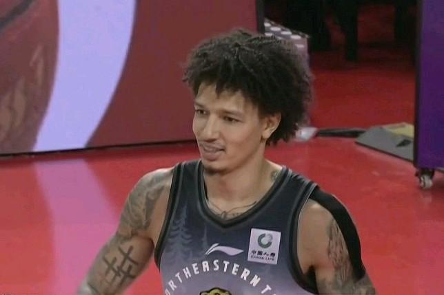 惊天大爆冷：吉林真是巨人杀手，主场不可思议的击败卫冕冠军浙江广厦，上一场刚刚惨败