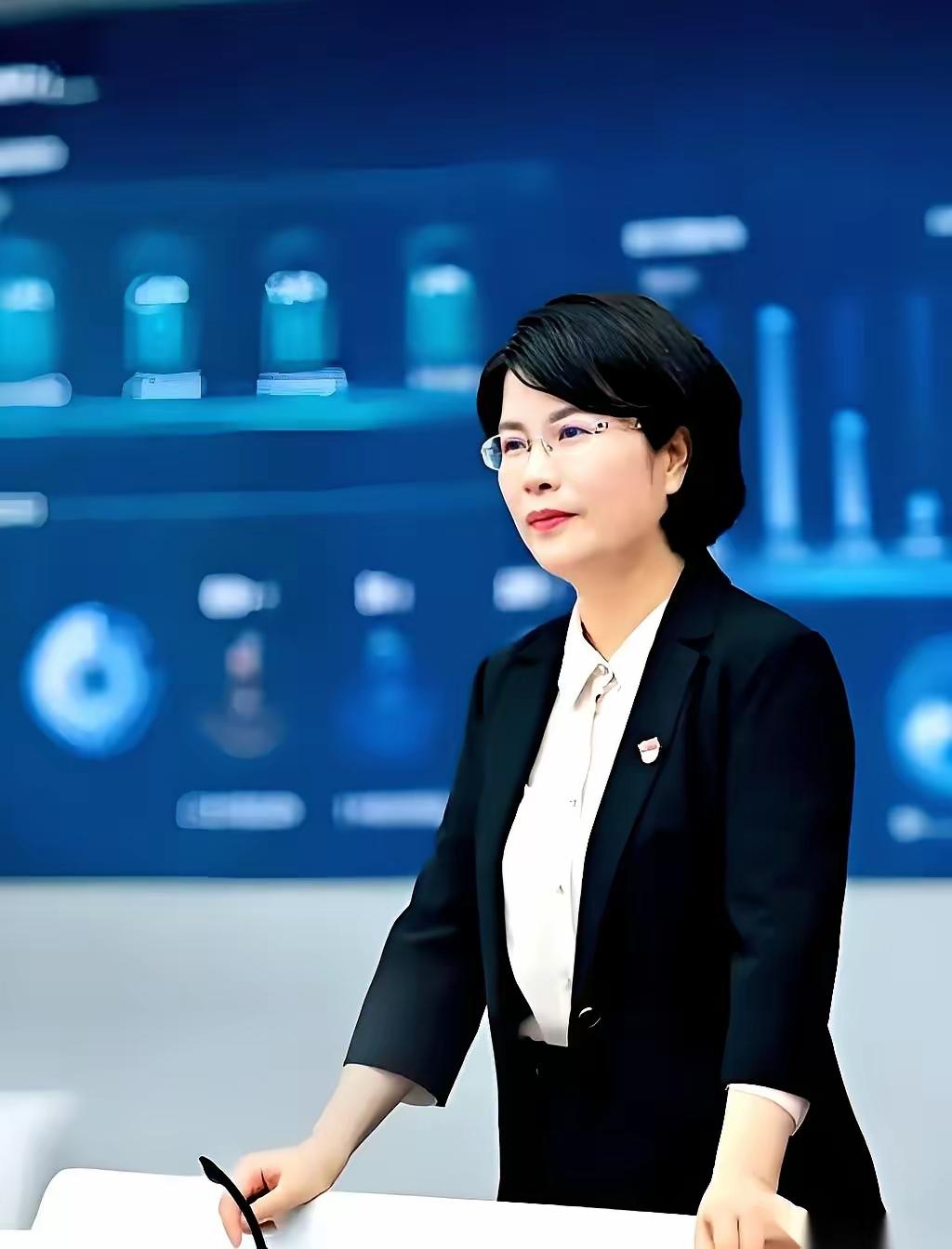 任正非最近一句话，把我都给说愣了。他说，那个让咱们春运又爱又恨的12306，背