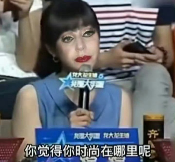 zara的裤子…有点像楼市💩婆拉上面了🙄429一件惹。​​​