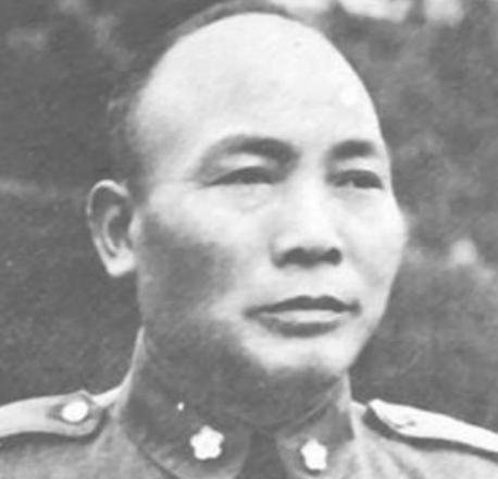 1948年，双手沾满我党鲜血、有着血海深仇的国民党大特务头子康泽，在襄阳战役中被
