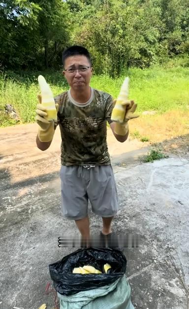 百亿产业，一根硫磺熏塌了。 广东清远，麻竹笋全产业链产值超百亿。可博主“渔猎
