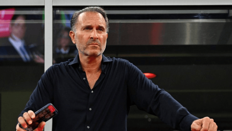 米兰老板卡迪纳莱今日探班球队, 与球员、阿莱格里见面拥抱