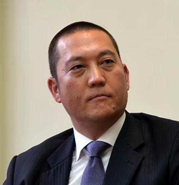 炸穿台湾政坛！蒋友松突然官宣：强行迁走两蒋悬棺，半世纪漂泊终于要归乡了！就在4月