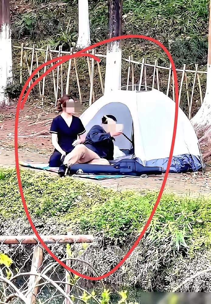 花150元一小时找人陪钓，就为图个清净？苏州河边这一幕，戳中了多少中年男