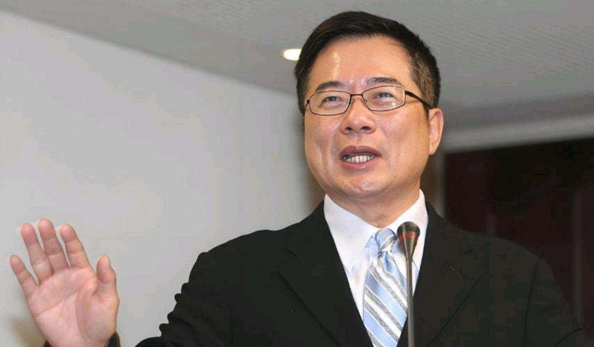 蔡正元又出来大放厥词！11月10日，蔡正元表示，两岸不和平的原因就是国民党输掉选