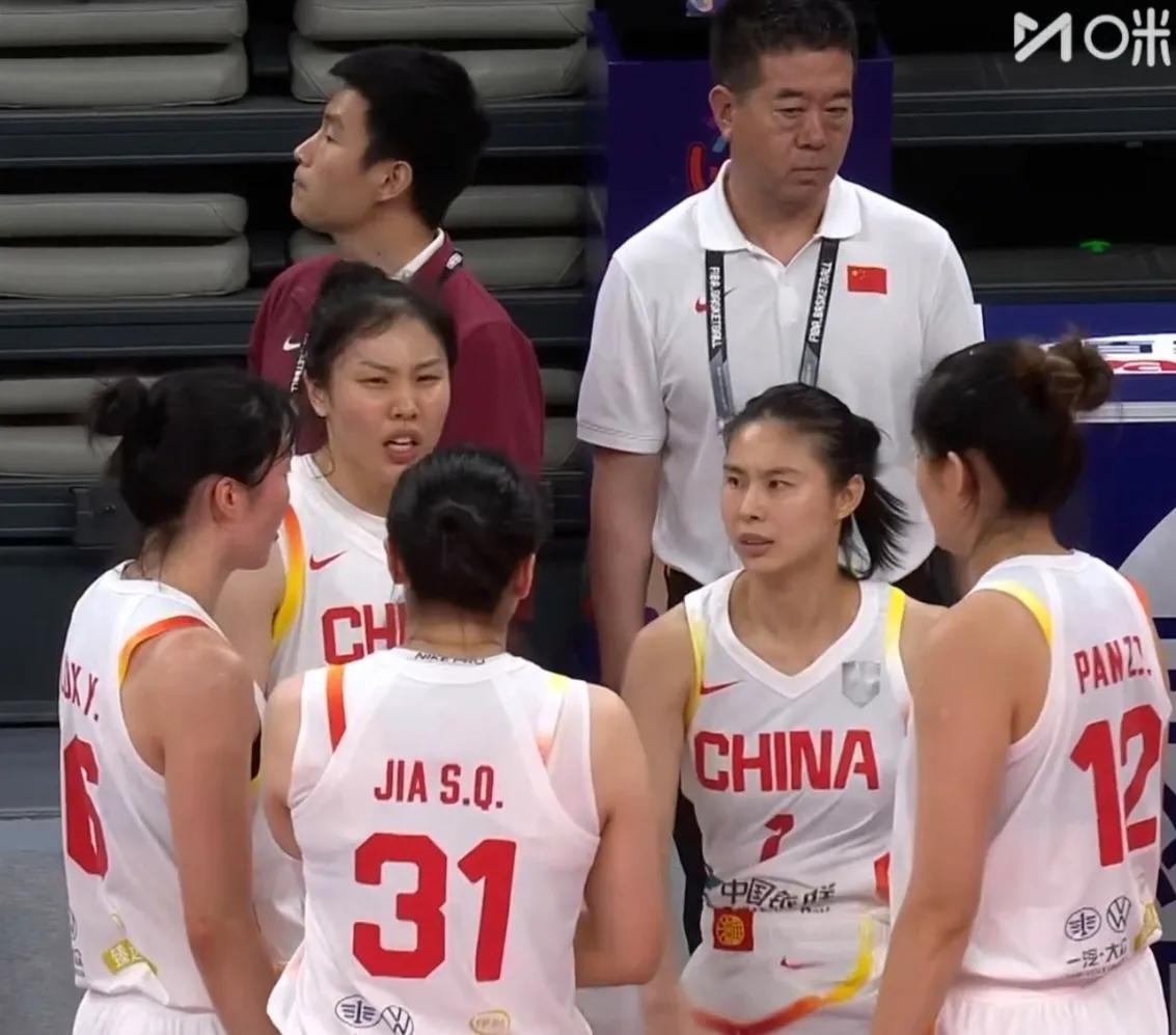 中国女篮大胜印度尼西亚女篮，四人满分，一人拉胯，球员评分：韩旭，满分，上场16