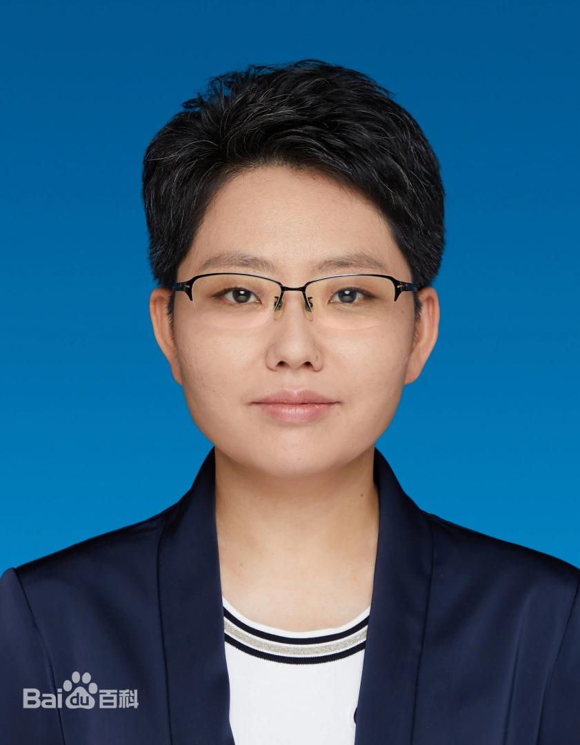 热点观点畅聊会祝贺祝贺！这上晋升为副部级了！一年女同志提拔为副部级，而且还是非常