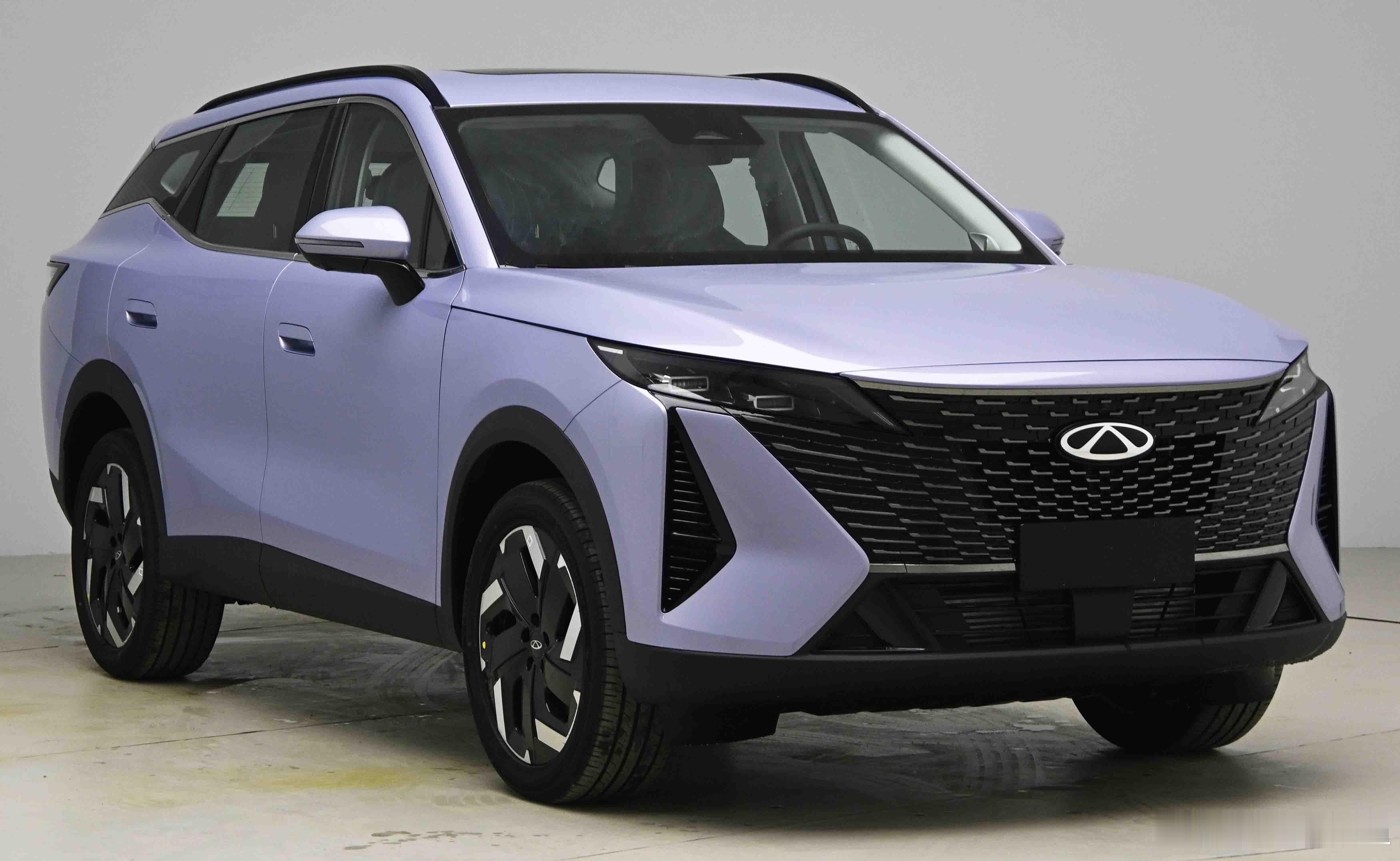 无人在意的角落，奇瑞瑞虎7换代了。依然是万年147kw的1.6T发动机，百公里油