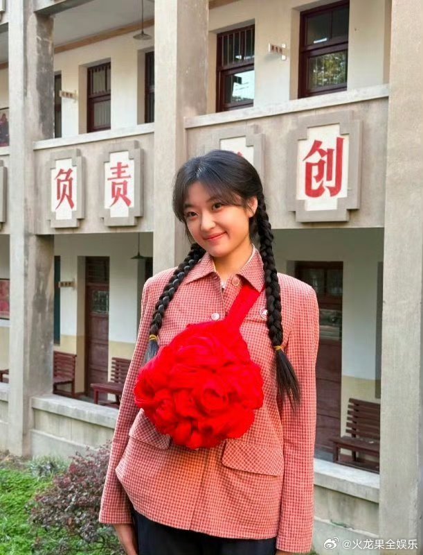 孙千收官文感谢导演孙千是靠自己过出花的好剧本遇上懂她的导演，是幸运更是相互成就✨