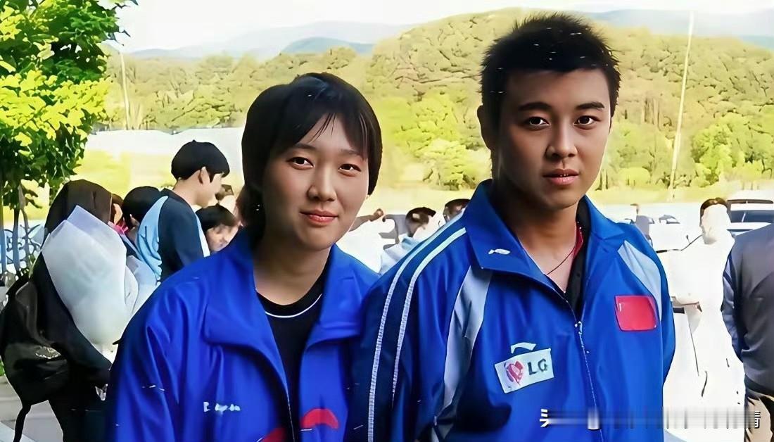 2003年王皓范瑛恋情旧照引追忆，17岁范瑛因恋情被退回省队2003年王皓