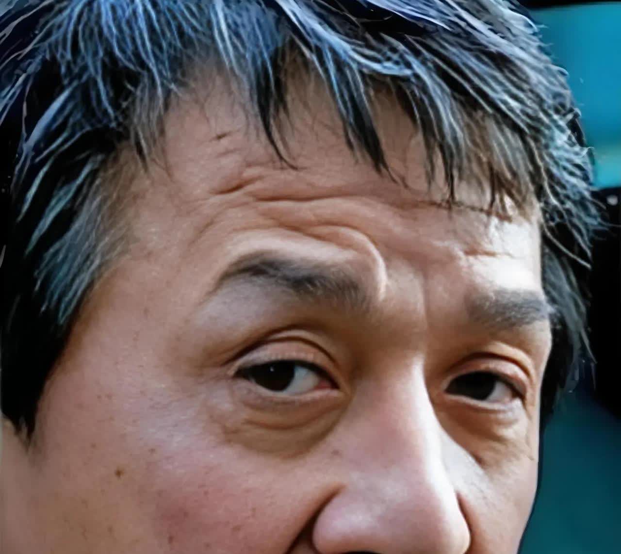 发生这事，成龙大哥注定遗憾终生！最近成龙大哥在接受采访时说：“这辈子最大