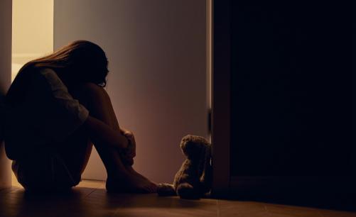 “太坑人了！”广州，18岁女孩在网贷平台上先后贷款1300元，正常还了4个月后，