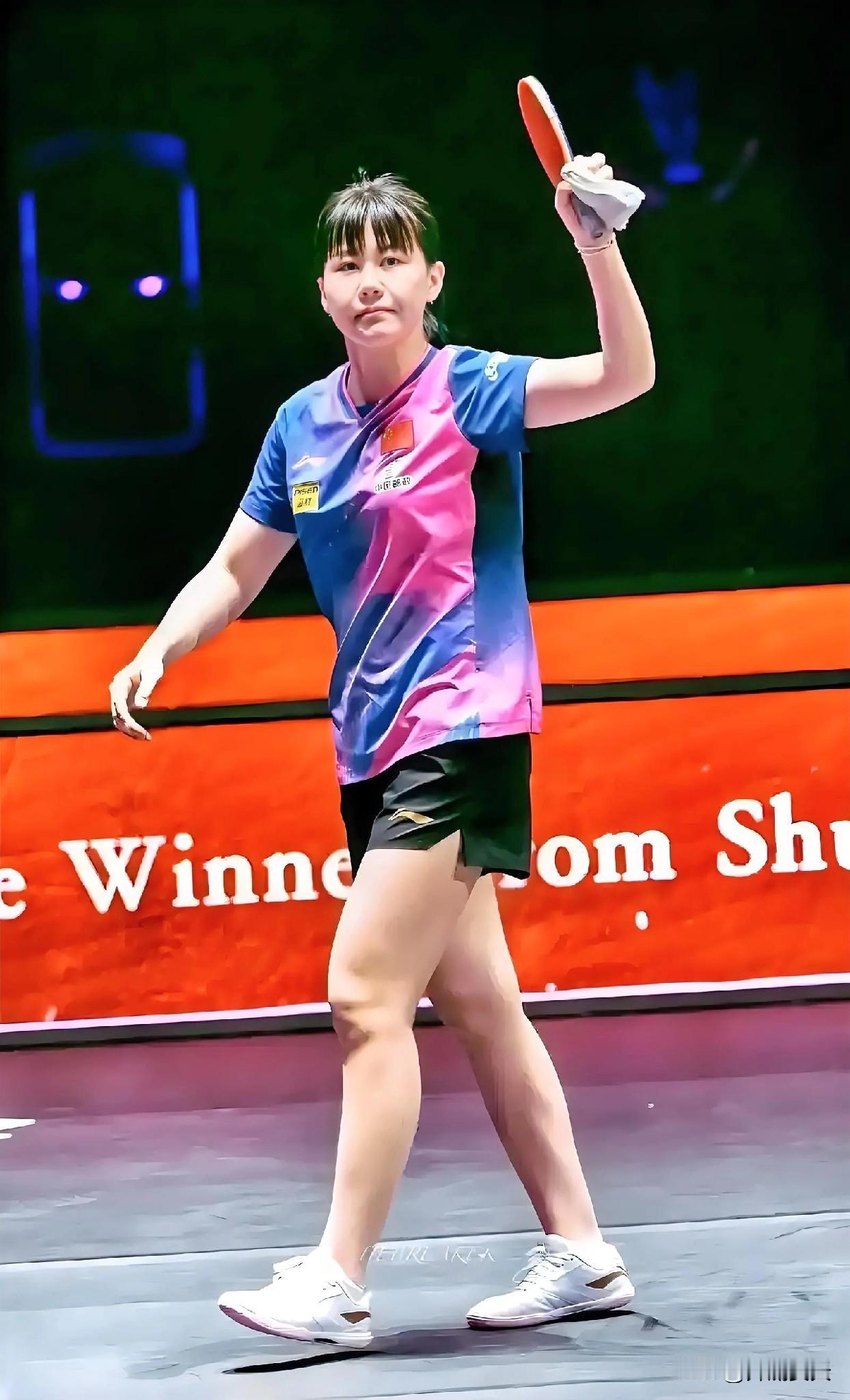 陈幸同又不按套路出牌。别人打球精疲力尽，她打球上学两不误，打球打到世界第三，上学