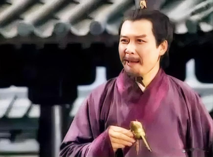 你有没有想过刘琦这一万多人，真是白送给刘备的？别天真了。当时荆州的大佬们，蔡