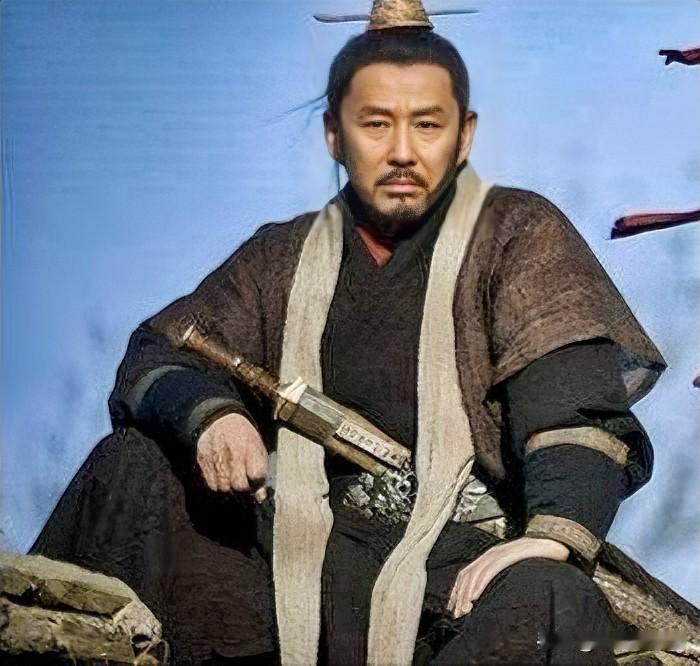 刘邦在鸿沟休战谈判之后，迅速毁约，追杀撤退中的项羽，最终在垓下决战，这套操作比司