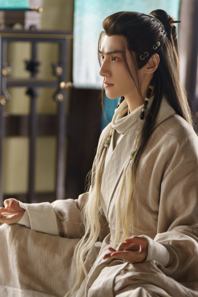 水龙吟站内热度破14000罗云熙水龙吟破14000了罗云熙水龙吟破14000