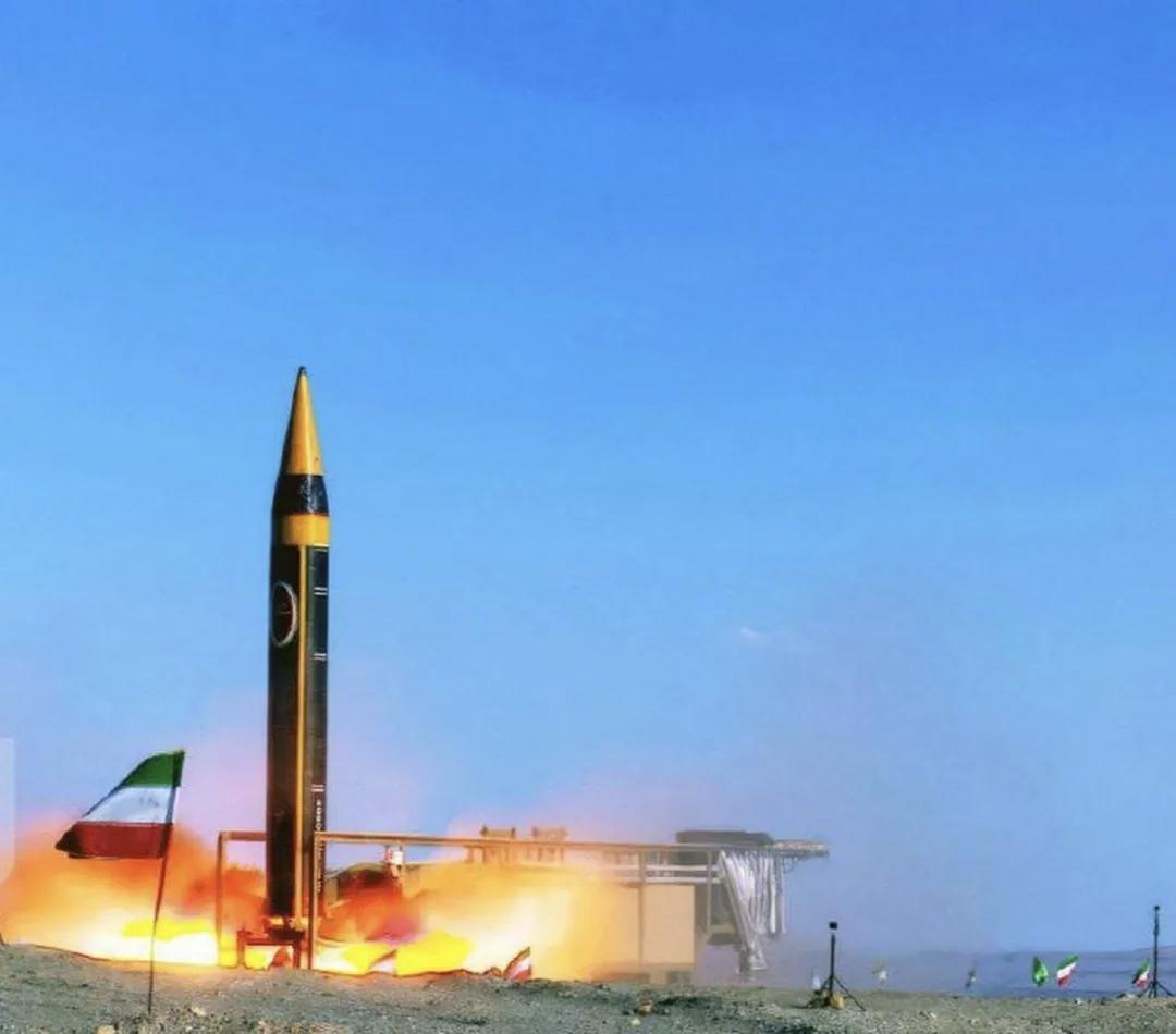 3月7日，据央视新闻直播间报道，伊朗革命卫队3月6日公告，“真实承诺4”军事行动