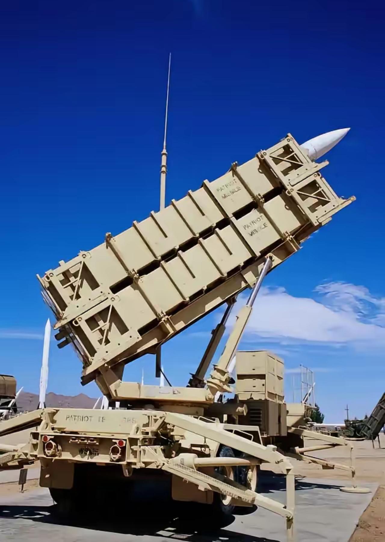 特朗普发愁了，售台这批110亿美元的武器可能完不成了。运输都成问题了。昨天，