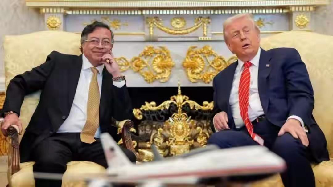 原以为皮特罗是个孤胆英雄，敢去白宫，肯定是个狠人；却不想他拍了个最高级的马屁！他